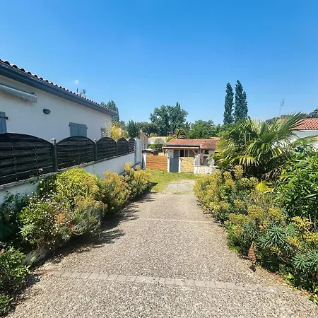 Maisonnette Pour 2 Personnes A 50m De La Semesterbostad *